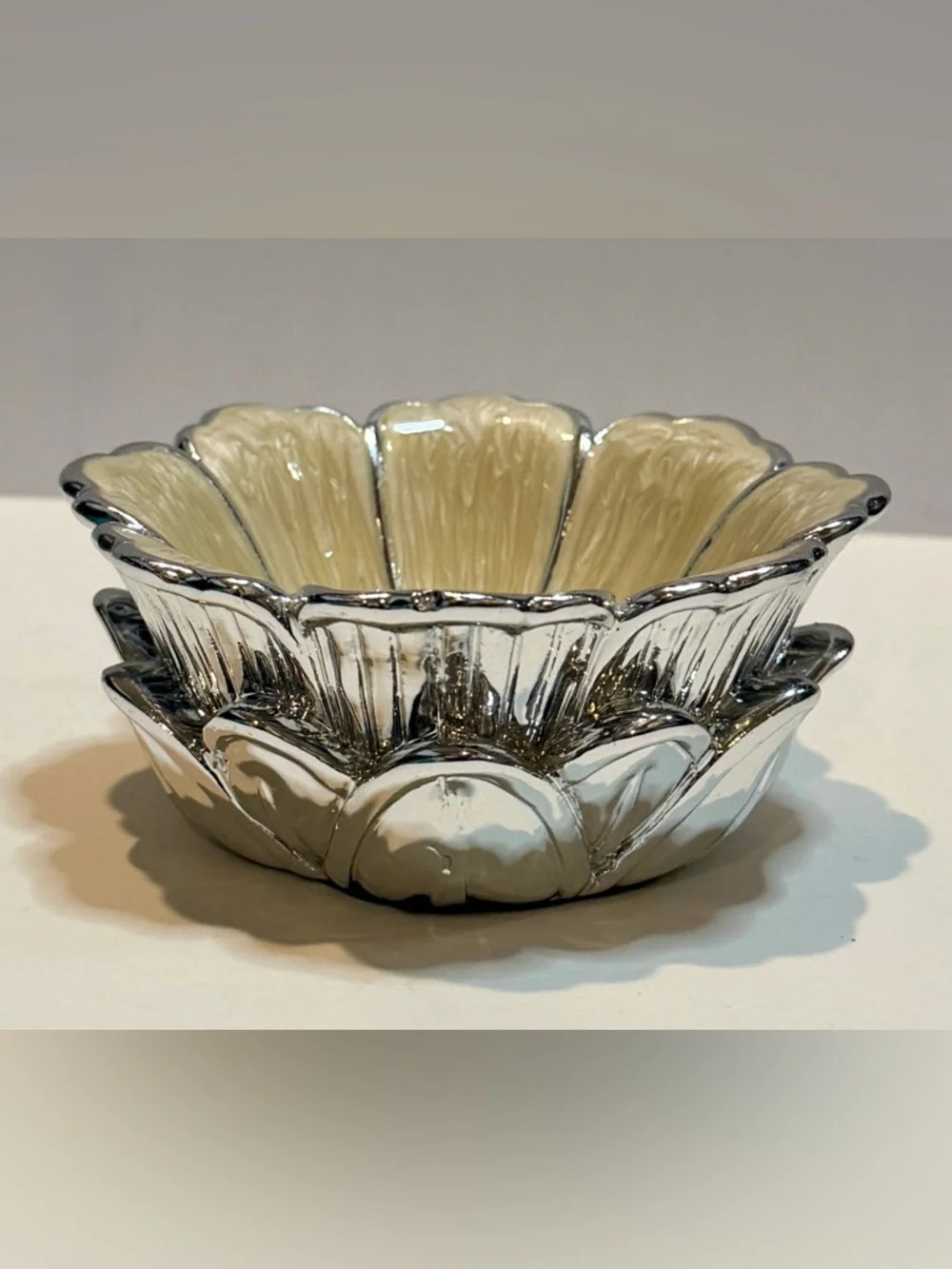 Cynthia Rowley Silver Flower Trinket Dish 4” Jewelry Ring Holder